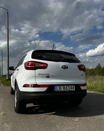 Kia Sportage cena 45000 przebieg: 254000, rok produkcji 2012 z Rumia małe 106